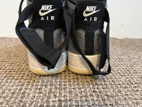 Nike Air Force 1 Ultra Flyknit Mid – maat 44 – foto 3 – kavel bij XL Auctions