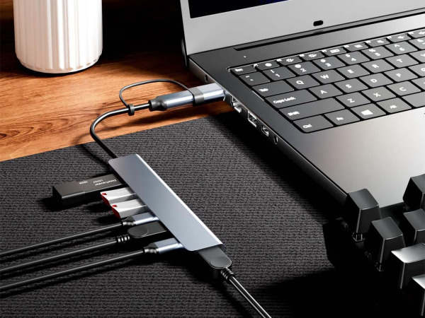 7 in 1 hub - USB-A en USB-C – foto 2 – kavel bij XL Auctions