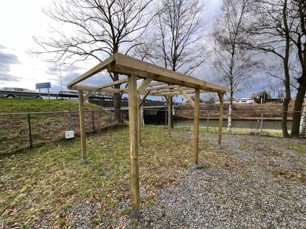 vrijstaande-carport-overkapping-750x300x247-cm