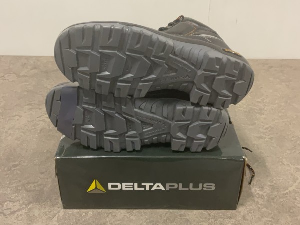 7DCFF78B-5B51-4F75-9BB5-0C16A67A9398.jpg