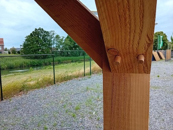 vrijstaande-hoekoverkapping-met-berging-800x800x257cm