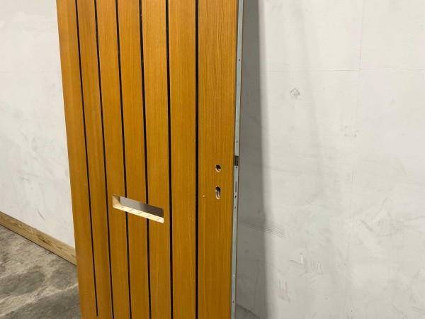 buitendeur-met-gleuf-880x2115mm