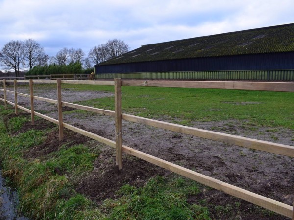 houten-paardenhekwerk-3-regels-240m