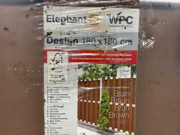 2x-elephant-tuinscherm-composiet-design-bruin-180x180cm