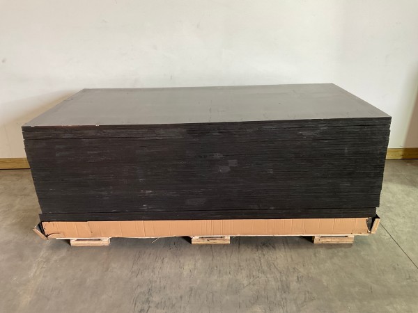 156-m-constructieplaat-aziatische-populieren-betonplex-plaat-120-gram-250x125x18-cm