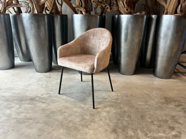 Exclusieve Meubelveiling o.a. Stoelen, Fauteuils en Tafels