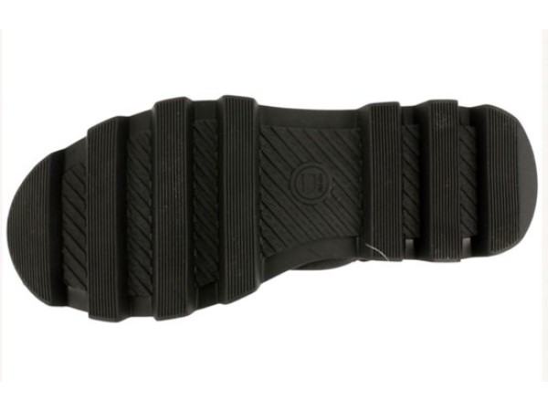 550x354