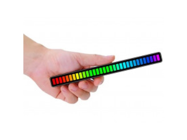 USB kleurveranderende led lamp op geluid  2.jpg