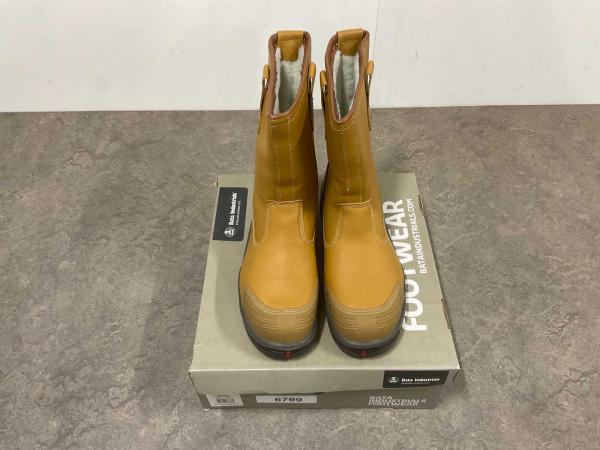 bata-goliath-veiligheidslaars-gevoerd-s3-maat-47