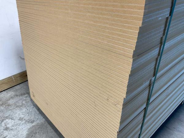30x-mdf-plaat-2620x1042mm-ongegrond-12mm