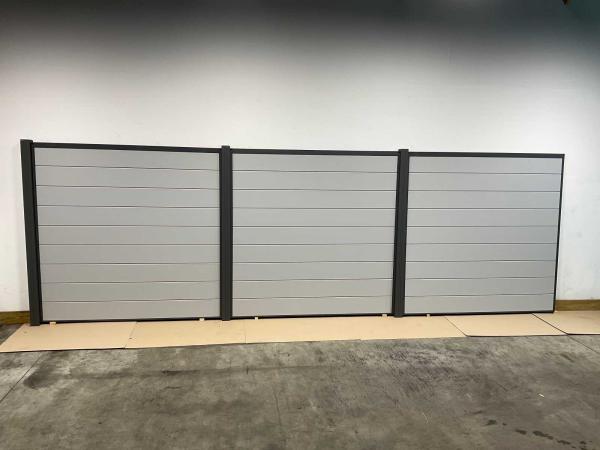 aluminium-schutting-lichtgrijs-1147x181-cm