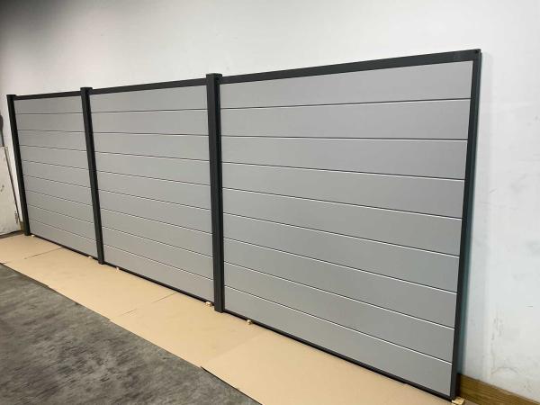 aluminium-schutting-lichtgrijs-1147x181-cm