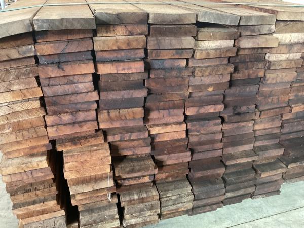 20x-angelim-vermelho-tuinplank-300x10x2cm