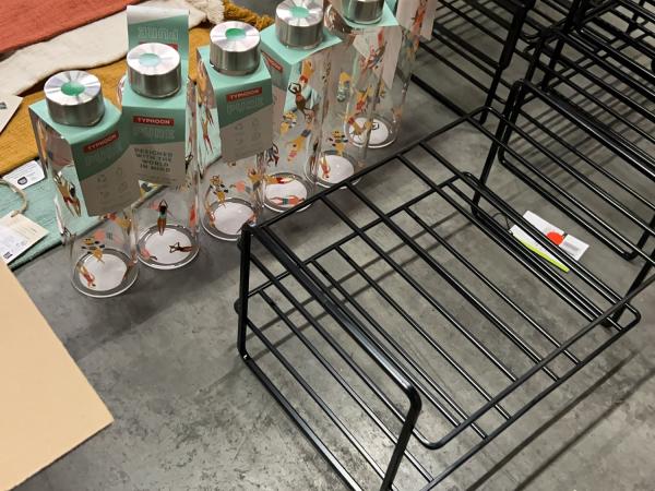 keuken-en-badkameraccessoires-partij