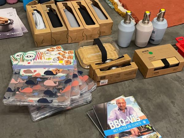keuken-en-badkameraccessoires-partij