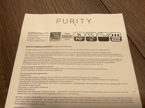 102m-purity-stream-rustieke-walnoot-laminaatvloer