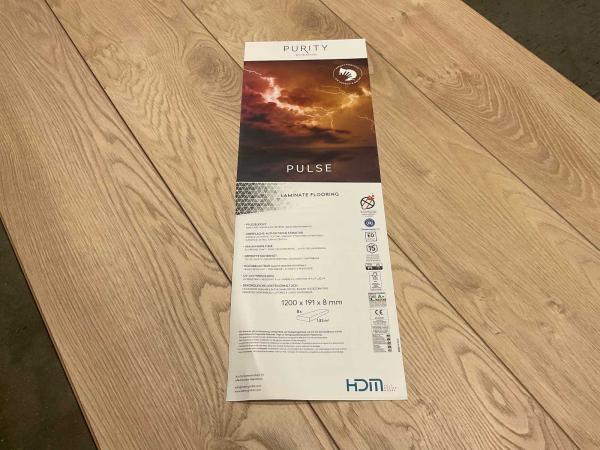 366m-purity-pulse-eiken-loft-laminaatvloer