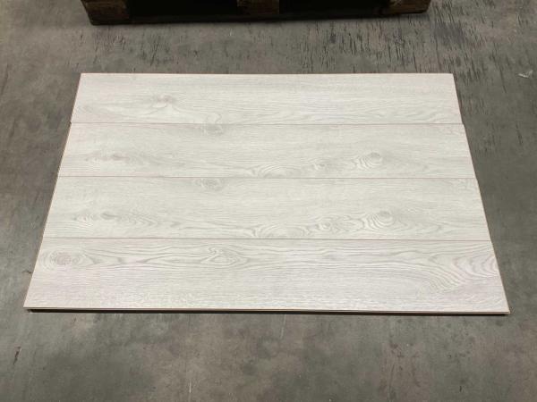 183m-purity-pulse-eiken-grijs-laminaatvloer