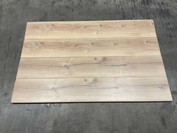 183m-purity-glow-natuurlijk-eiken-laminaatvloer