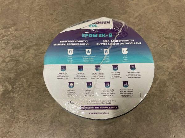 premiumfol-zelfklevende-dakgootbekleding-020-x-5-meter