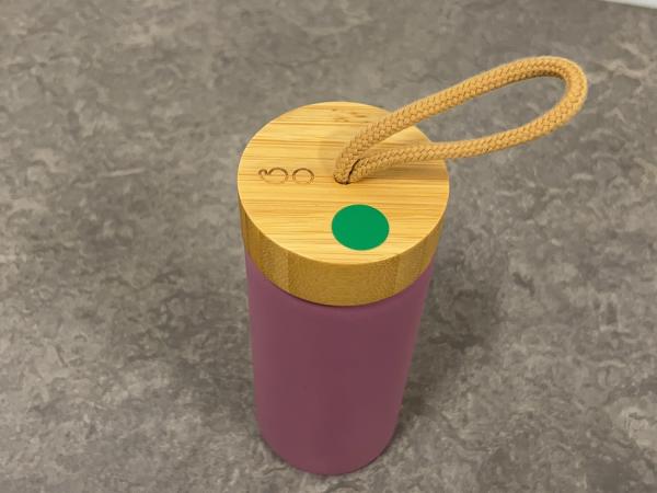 point-virgule-glazen-fles-met-silicone-sleeve-450ml