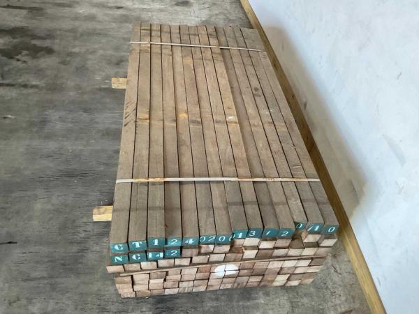 98x-azob-hardhouten-tuinpaal-gepunt-200x7x7-cm