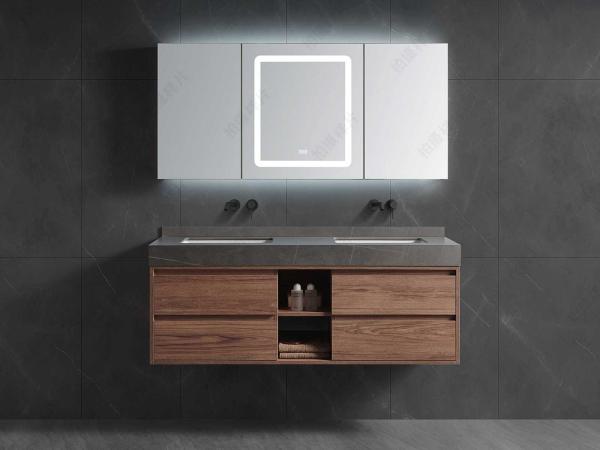 Mawialux: Buitenspa's, Regendouches en diverse sanitair