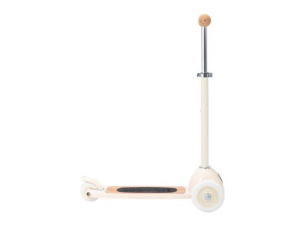 8445027020761_Banwood-Step-Scooter-Kinderstep-3-Wielen-Creme-3jr-4-600x401