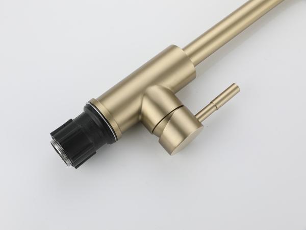 DT9A0144b