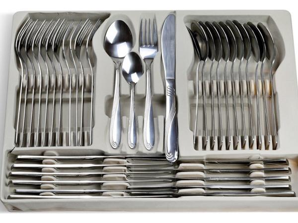RIVOLI 72-delig Bestekset in Opbergkoffer 6121a