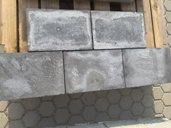 24 M2 Betontegel Recto Titan 20x30x6 Cm