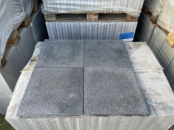 38,4 m2 Terrastegel Ieper 40x40x4 antra gecoat (5855)