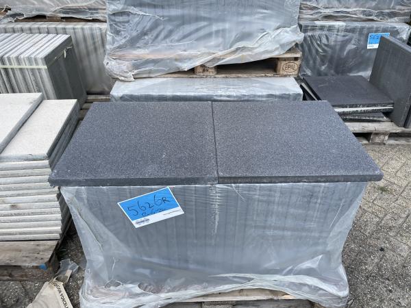 43,2 m2 Terrastegel Bree 60x60x4 antraciet struct. (5626)