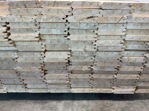 50x-vuren-blokhutprofiel-mes-en-groef-330x145x28cm