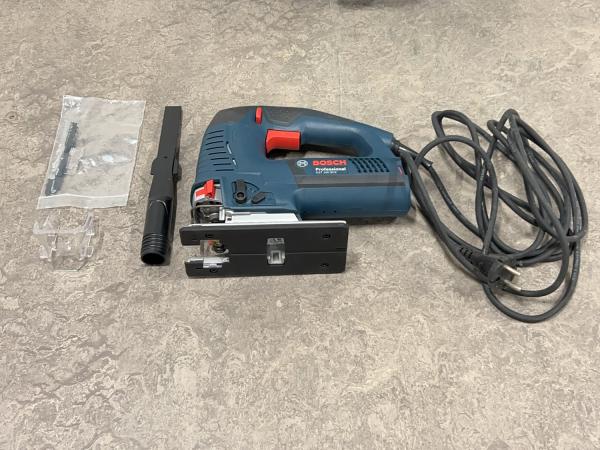 bosch-blauw-decoupeerzaag-gst-160-bce