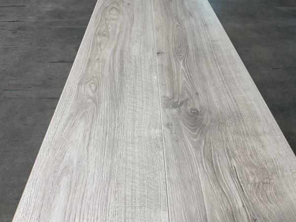 147m-dynamic-xxl-alpine-white-laminaatvloer
