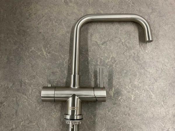 franke-pollux-mechanical-rvs-3-in-1-kokend-water-kraan