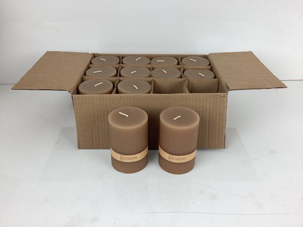 24x Essentials kaarsen (10 cm)