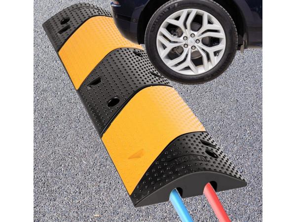 Rubberen verkeersdrempel, 2-kanaals, zware kabelbeschermer