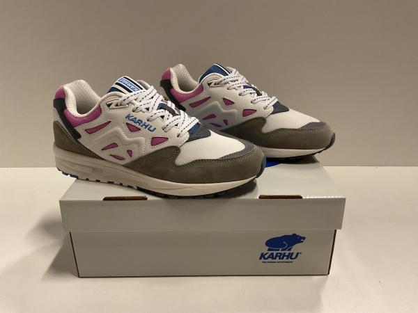 Karhu Legacy 96 (Maat 41.5)