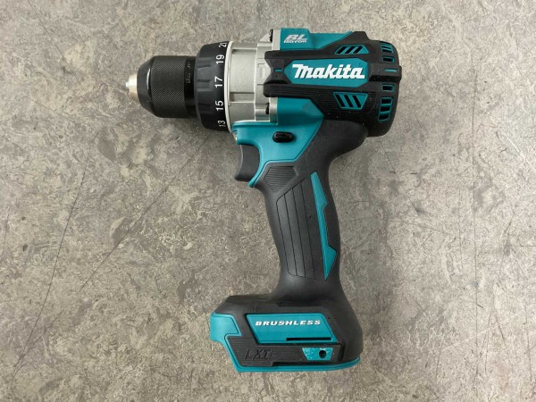 makita-dhp486z-schroefklopboormachine