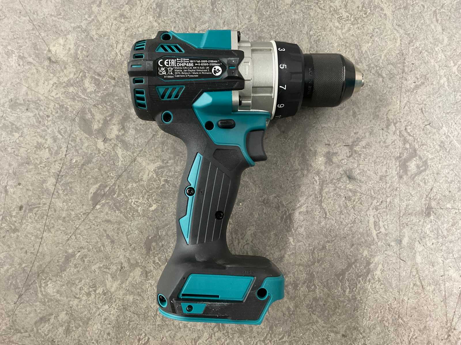 makita-dhp486z-schroefklopboormachine