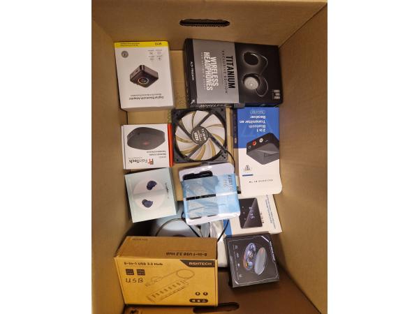 Mystery Box Vol Elektronica, Huishoudelijke Spullen en meer!