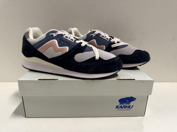 Karhu Synchron Classic (Maat 46)