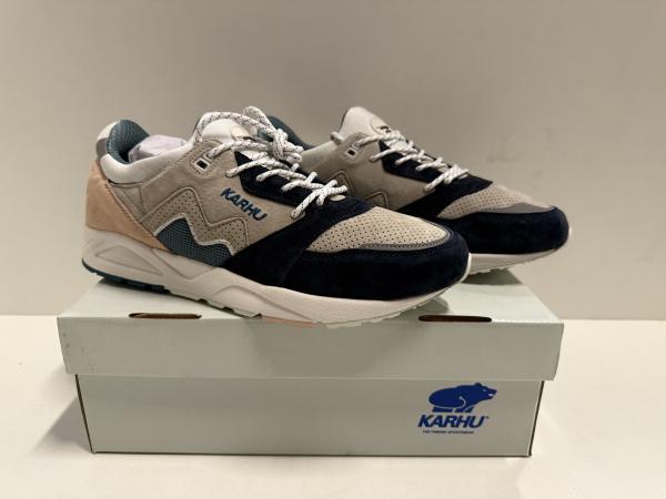 Karhu Aria 95 (Maat 47)
