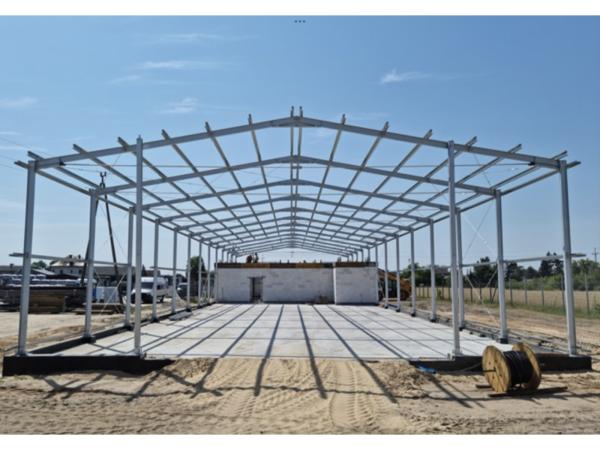 Staalconstructie 14 x 20 mtr