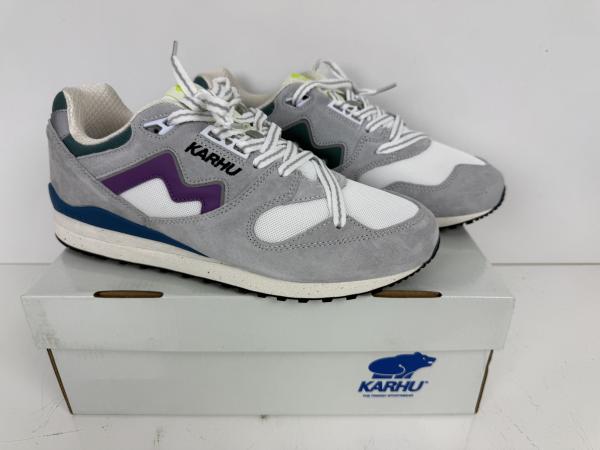 Karhu Synchron Classic (Maat 44)