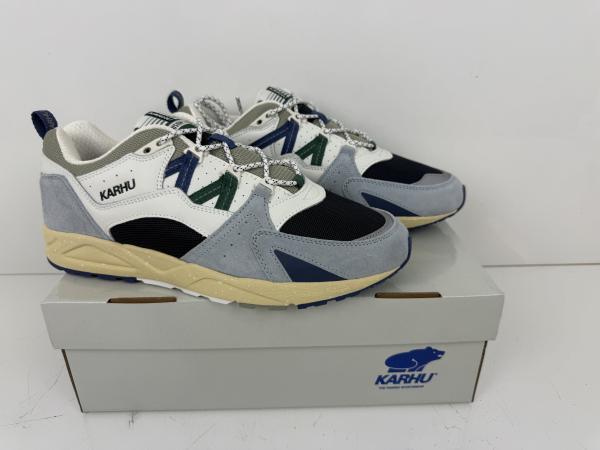 Verzendveiling | Karhu Sneakers