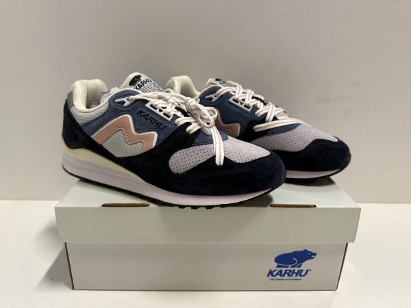 Verzendveiling | Karhu Sneakers