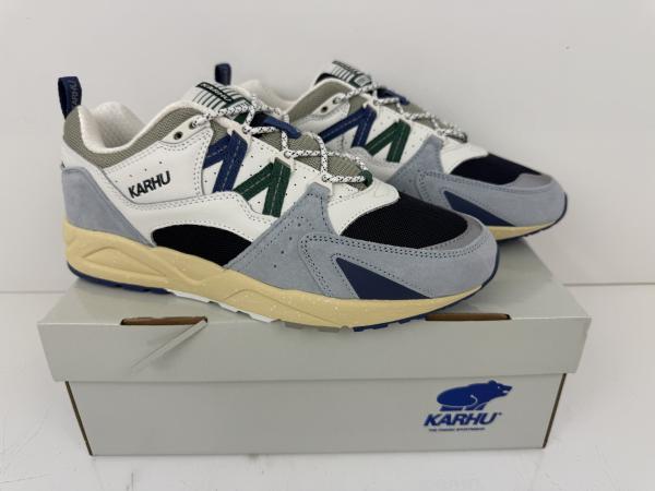 Verzendveiling | Karhu Sneakers